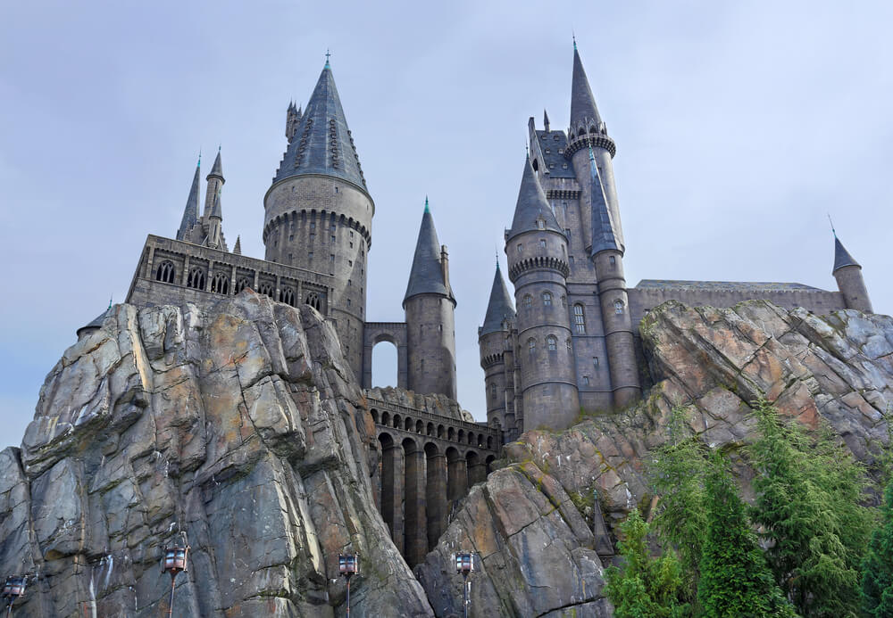 The Wizarding World of Harry Potter- Hogsmeade - England