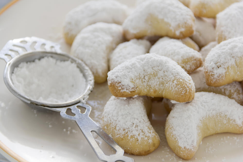 Delightful Fresh Baked Kourabiedes
