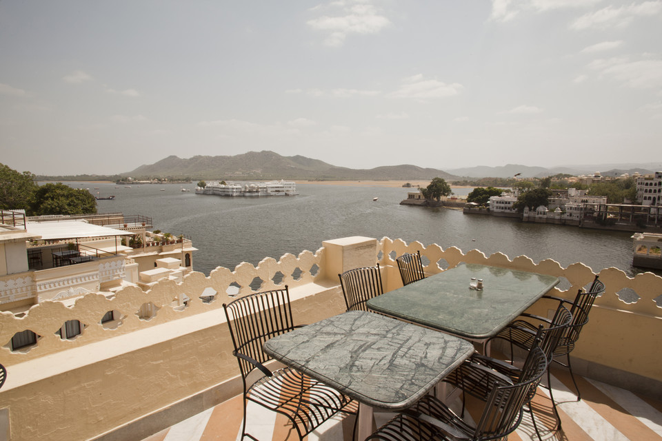 8 Beautiful Palace Hotels in Udaipur that you must visit Jaiwana Haveli