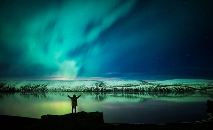 Travel around the world with the Indian Rupee Iceland
