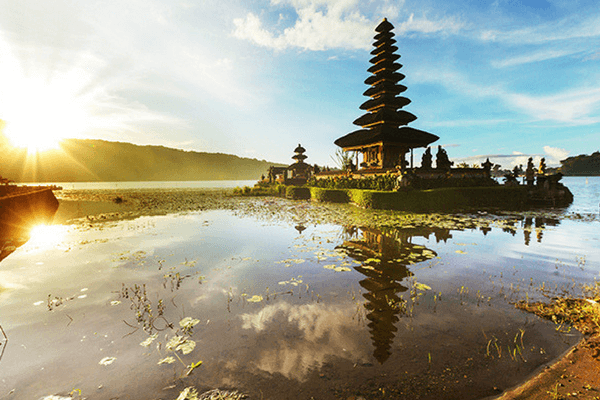 Top 30 Incredible Things To Do In Bali - The Island Of The Gods Temple in Bali