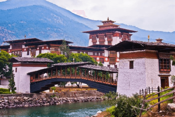 Top 20 Things To Do In Bhutan - The Land of Happiness Punakha Dzong, Bhutan