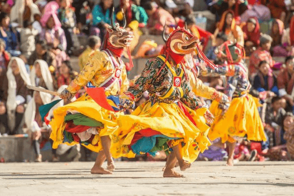 Top 20 Things To Do In Bhutan - The Land of Happiness Bhutan’s happy culture