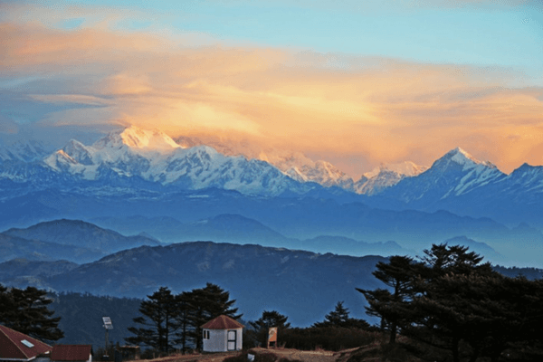 Mt. Kanchenjunga, Most Romantic Honeymoon Destinations In India Mt. Kanchenjunga - Most Romantic Honeymoon Destinations In India