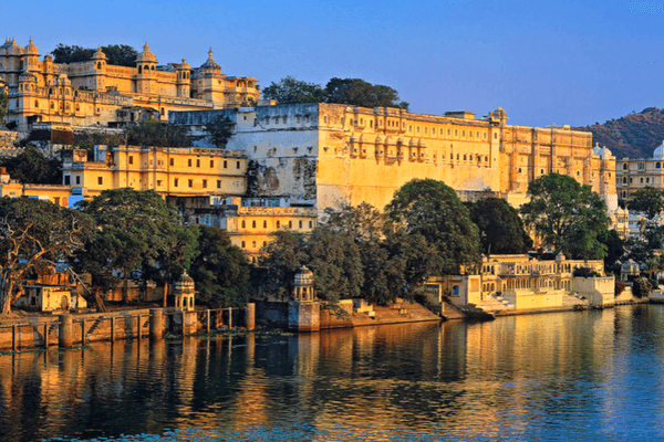 Lake Pichola - Rajasthan Lake Pichola, Rajasthan