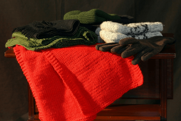 Woolen Essentials - An Ultimate Winter Holiday Packing Checklist Woolen Essentials - An Ultimate Winter Holiday Packing Checklist