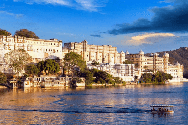 Udaipur, Most Romantic Honeymoon Destinations In India Udaipur, Most Romantic Honeymoon Destinations In India