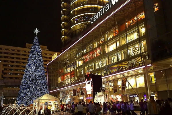 Central World - 100 Places To Visit In Thailand Central World - 100 Places To Visit In Thailand