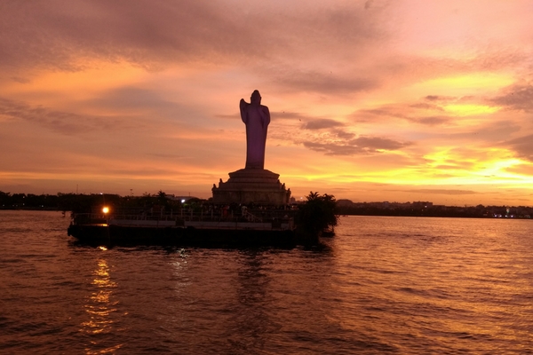 Hussain Sagar - 9 Places To Visit In Hyderabad Hussain Sagar, Places to visit in Hyderabad