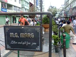 M G Marg Gangtok - Shopping in North East India M G Marg Gangtok - Shopping in North East India
