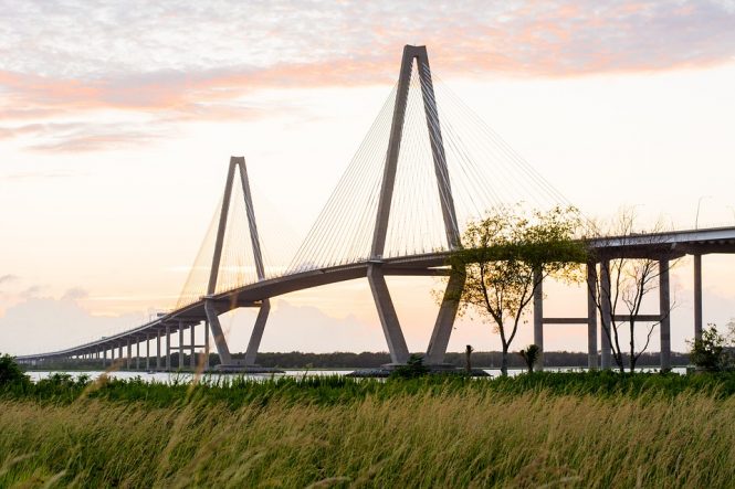bridge - Romantic Places in the USA 