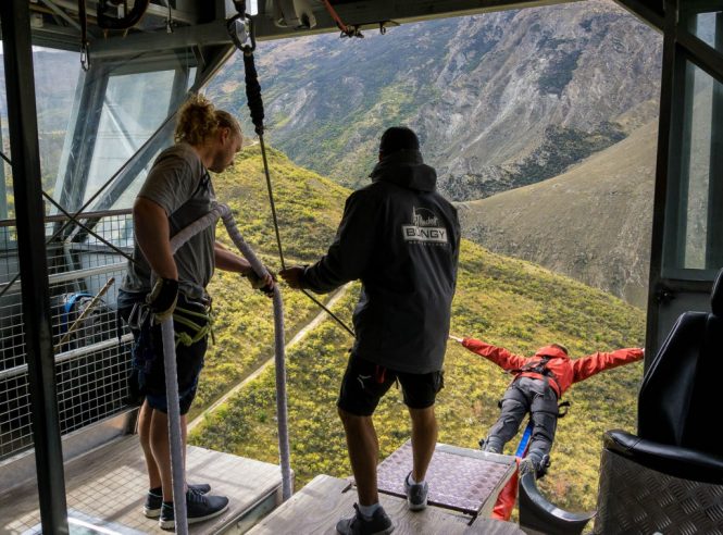 Bungee jumping - 12 Most Exciting Things to do in New Zealand Bungee jumping - 12 Most Exciting Things to do in New Zealand