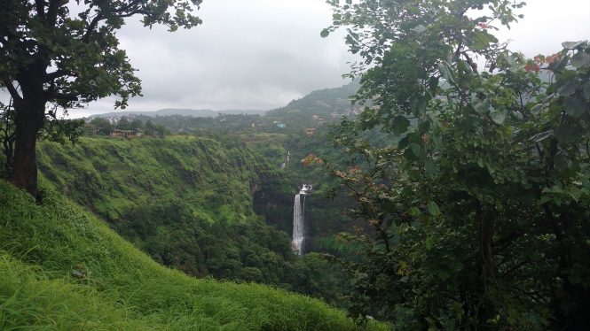Lonavala – Surrender to Nature and Serenity Lonavala – Weekend destinations near Mumbai