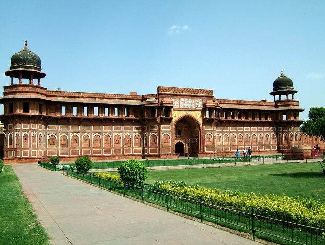 Agra Fort-historical places in India Agra Fort-historical places in India