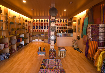 Handicrafts-shopping in Bhutan Handicrafts-shopping in Bhutan