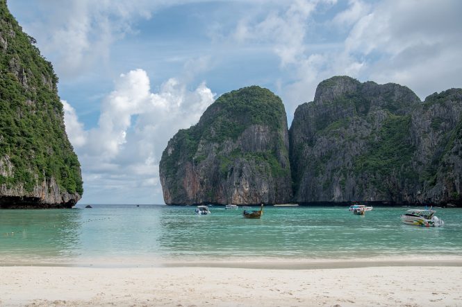 Thailand Beaches - Maya Beach Thailand Beaches - Maya Beach