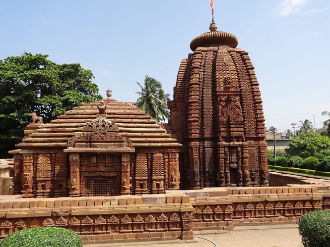 Mukteshwar Temple-places to visit in nainital Mukteshwar Temple-places to visit in nainital