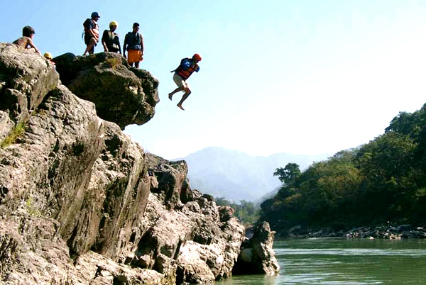 Cliff Jumping- Adventure Activities in Uttarakhand Cliff Jumping- Adventure Activities in Uttarakhand
