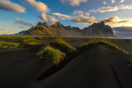 Vesturhorn Mountain- things to do in Iceland Vesturhorn Mountain- things to do in Iceland