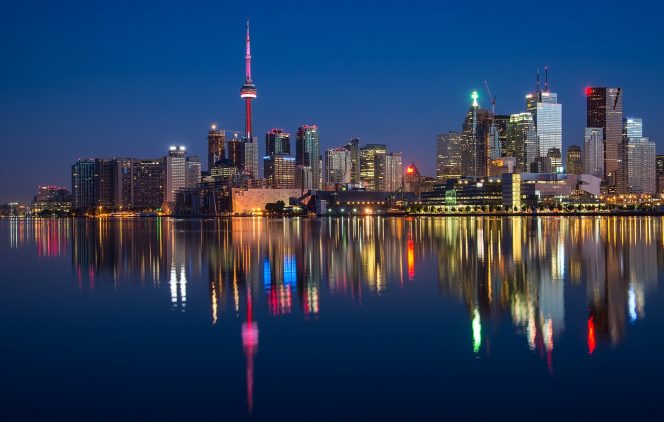 Canada-celebrities own homes Canada-celebrities own homes