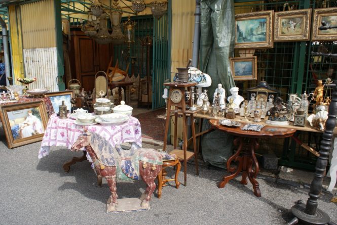 Ecseri Flea Market- Budapest Shopping Ecseri Flea Market- Budapest Shopping