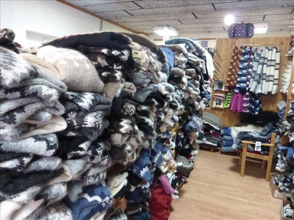 knitted sweaters- things to do in Iceland knitted sweaters- things to do in Iceland