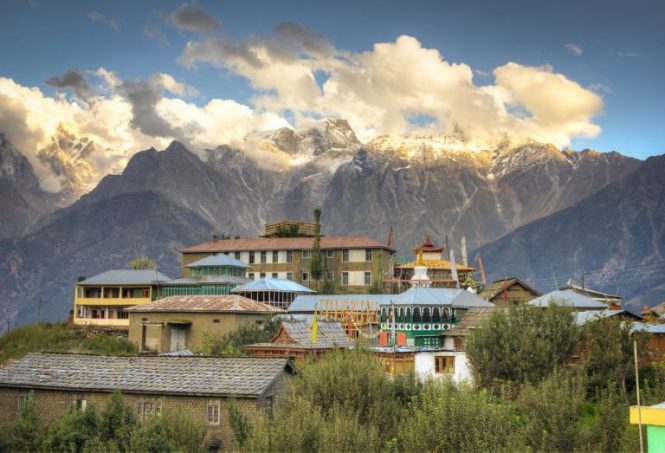 Himachal Pradesh- Best luxury destinations in India for Honeymoon Himachal Pradesh- Best luxury destinations in India for Honeymoon