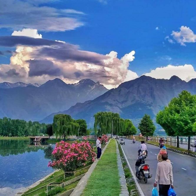 Jammu & Kashmir- Best luxury destinations in India for Honeymoon Jammu & Kashmir- Best luxury destinations in India for Honeymoon