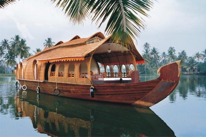 Kerala- Best luxury destinations in India for Honeymoon Kerala- Best luxury destinations in India for Honeymoon