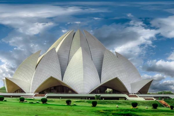 Delhi- Tourist Places in India Delhi- Tourist Places in India