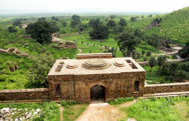 Where to Stay-Bhangarh Fort