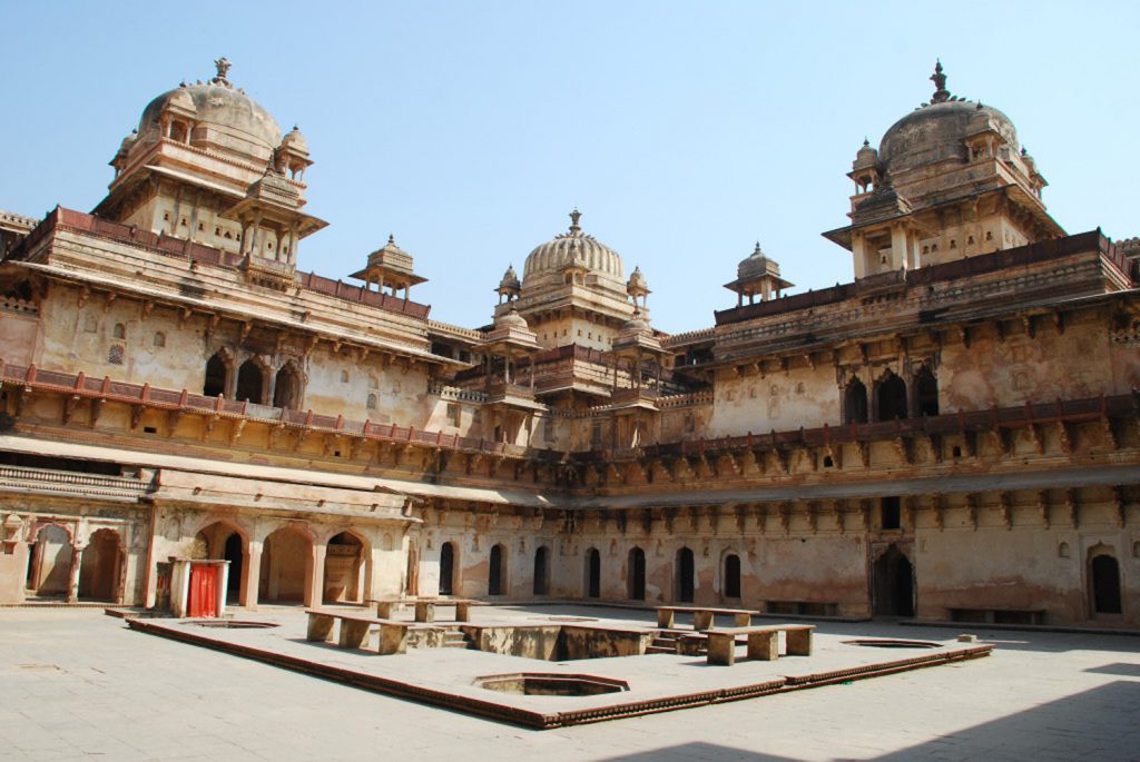 Chauri Chaura Shaheed Smarak and Jhansi Fort, Uttar Pradesh